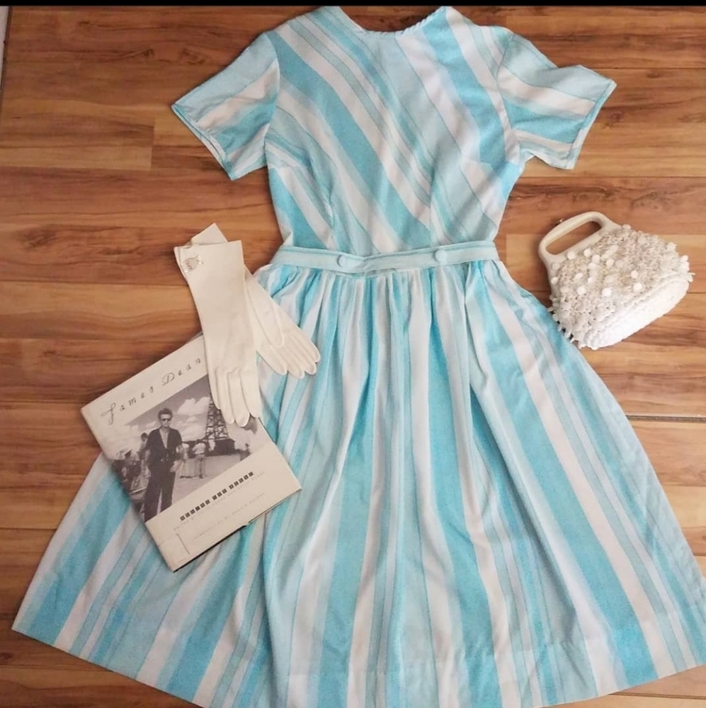Vintage 50s 60s Blue White Striped Day Dress M